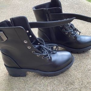 Brand new black boots